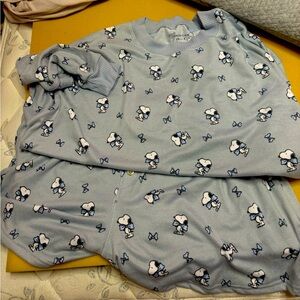 American Eagle snoopy pajamas
